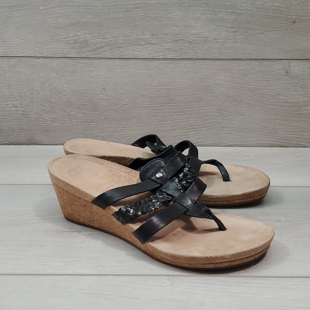 Ugg Australia Women Leather Wedge Sandals shoes sz 6